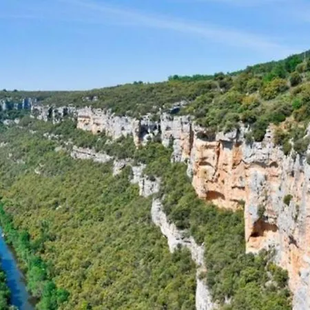 Mirador Del Hito I Y Mirador Del Hito Ii Espinosa de Bricia